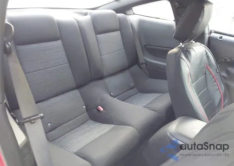 2007 Ford Mustang V6 Deluxe/V6 Premium z USA, uszkodzony, nr VIN 1ZVFT80N875355679